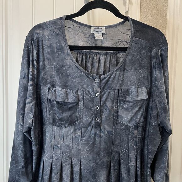 Sienna Grace Blue Textured Embroidered Henley Popover 3/4 Sleeve Top Size 1X - Picture 2 of 9